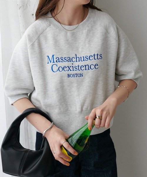 DISCOAT(ディスコート)の「刺繍ロゴショートラグラン半袖スウェット(スウェット・レディース・ネイビー/オフホワイト/チャコールグレー/ライトグレー・FREE)」の4枚目の写真