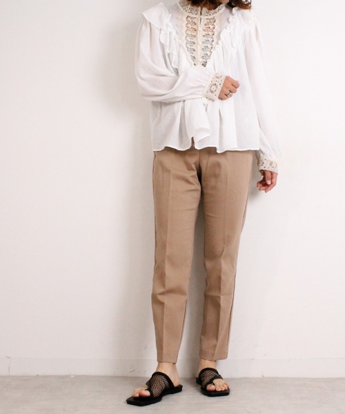 Fabby fabby(ファビィーファビィー)の「メッシュトングフラットサンダル(サンダル・レディース・ブラック/オフホワイト・LARGE/MEDIUM/SMALL)」の13枚目の写真