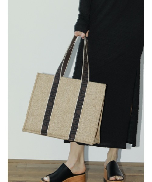 AMAIL(アマイル)の「AM logo box bag(トートバッグ・レディース・ホワイト/ベージュ・FREE)」の13枚目の写真