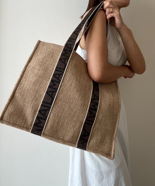 AMAIL(アマイル)の「AM logo box bag(トートバッグ・レディース・ホワイト/ベージュ・FREE)」の18枚目の写真