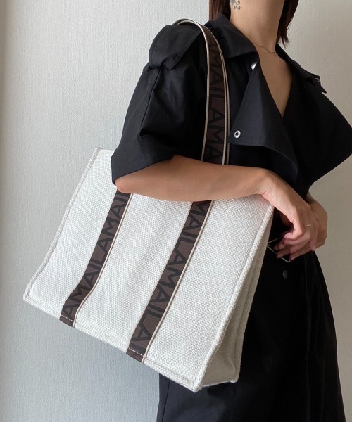 AMAIL(アマイル)の「AM logo box bag(トートバッグ・レディース・ホワイト/ベージュ・FREE)」の22枚目の写真