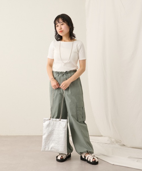 COLONY 2139(コロニートゥーワンスリーナイン)の「メタリックフェイクレザートートバッグ(トートバッグ・レディース・グリーン/ブラック/シルバー・FREE)」の18枚目の写真