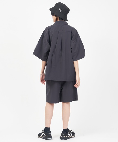 THOUSAND MILE(サウザンドマイル)の「BAGGY SHIRTS SET UP(シャツ/ブラウス・レディース・ダークグレー/オリーブ/ブラック・L/M/XL)」の10枚目の写真