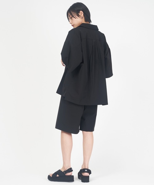 THOUSAND MILE(サウザンドマイル)の「BAGGY SHIRTS SET UP(シャツ/ブラウス・レディース・ダークグレー/オリーブ/ブラック・L/M/XL)」の17枚目の写真