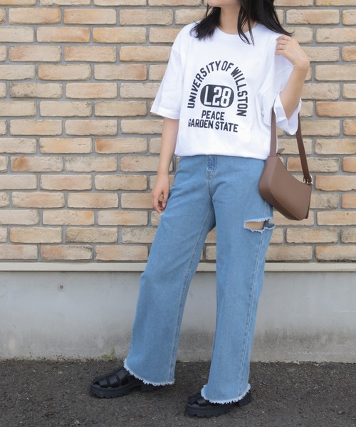 make a ray!（メイク ア レイ！）の「【別注】カレッジ & サークルロゴ デザインプリント ビッグシルエット半袖Ｔシャツ /オーバーサイズ/ユニセックス（Tシャツ/カットソー・メンズ・ホワイト/ホワイト系その他/ブラック系その他/オフホワイト/オリーブ/ブラック・M/L）」の15枚目の写真