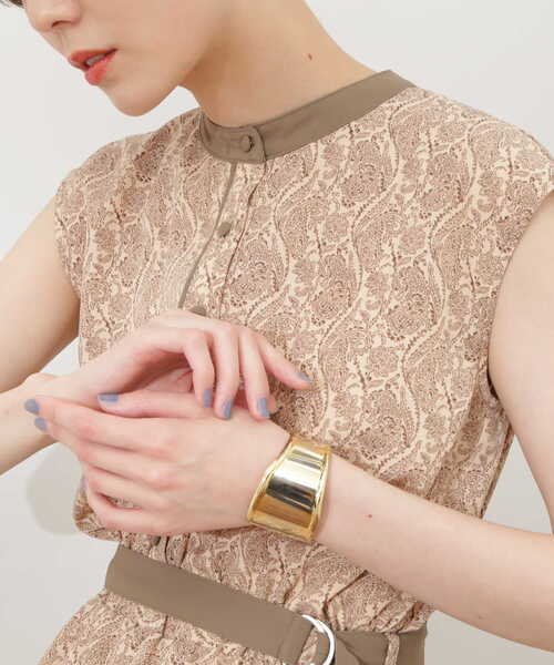 N.（N. Natural Beauty Basic）（エヌエヌナチュラルビューティーベーシック）の「ワイドバングル（ネックレス・レディース・シルバー/ゴールド・FREE）」の8枚目の写真