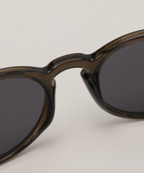 JOURNAL STANDARD（ジャーナルスタンダード）の「【MESSY WEEKEND/メシ―ウィークエンド】：サングラス（サングラス・レディース・チャコールグレー・FREE）」の7枚目の写真