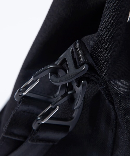 F/CE. （エフシーイー）の「F/CE./エフシーイー CORDURA FIRE RESISTANT DRAWSTRING BAG 巾着バック ナイロンバッグ（ショルダーバッグ・メンズ・ベージュ/グリーン/ブラック・FREE）」の9枚目の写真
