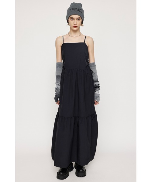 SLY（スライ）の「HOLE GATHER CAMI OP ホール ギャザー キャミワンピ 撥水素材 レジャー 雨の日 ロングワンピース（ワンピース・レディース・ブラック/ブラウン系その他2/レッド・FREE）」の4枚目の写真