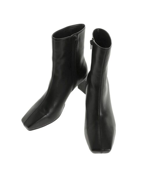 GYDA(ジェイダ)の「インストームショートブーツ(ブーツ・レディース・ブラック/シルバー・SMALL/MEDIUM/LARGE)」の6枚目の写真