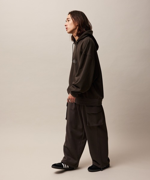 re_k by JUNRED（レクバイジュンレッド）の「re_k by JUNRED / ワイドカーゴスウェットパンツ（カーゴパンツ・メンズ・グリーン/チャコールグレー/ライトグレー・S/M/L）」の4枚目の写真