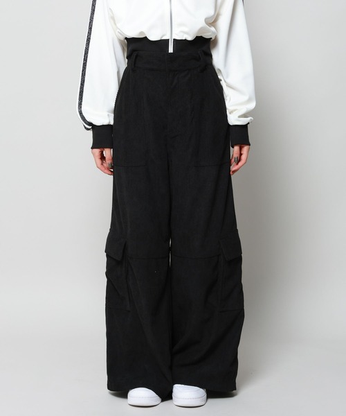 PAGEBOY(ページボーイ)の「カラーコーデュロイカーゴパンツ(カーゴパンツ・レディース・ブルー/オフホワイト/ブラック/ピンク・FREE)」の15枚目の写真