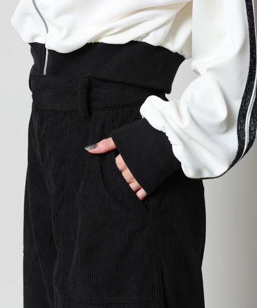 PAGEBOY(ページボーイ)の「カラーコーデュロイカーゴパンツ(カーゴパンツ・レディース・ブルー/オフホワイト/ブラック/ピンク・FREE)」の20枚目の写真