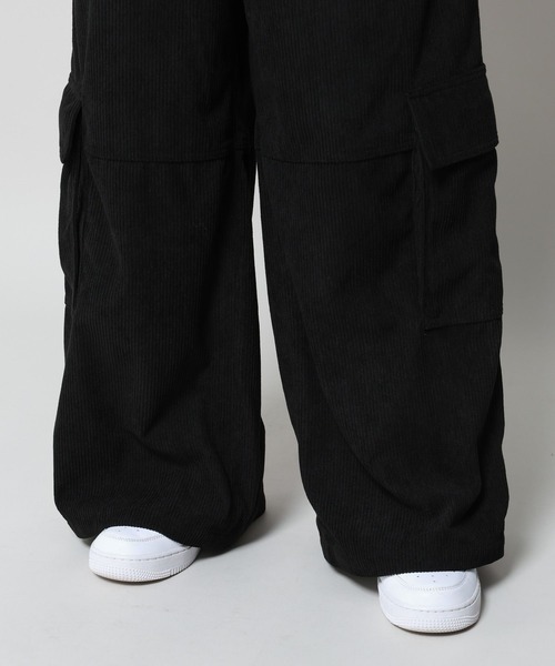 PAGEBOY(ページボーイ)の「カラーコーデュロイカーゴパンツ(カーゴパンツ・レディース・ブルー/オフホワイト/ブラック/ピンク・FREE)」の21枚目の写真