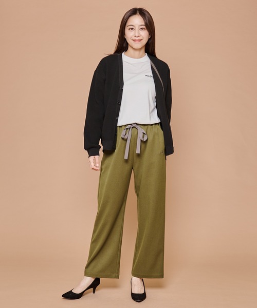 Arnold Palmer(アーノルドパーマー)の「TR ソフトチノ ワイドパンツ(チノパンツ・レディース・オリーブ/ネイビー/ブラック・L/S/M)」の16枚目の写真