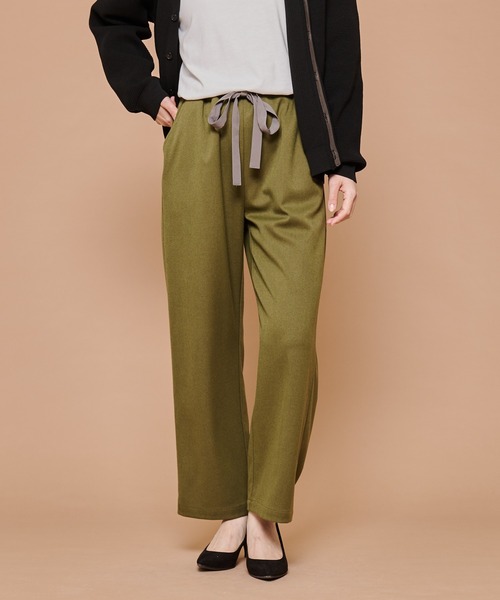 Arnold Palmer(アーノルドパーマー)の「TR ソフトチノ ワイドパンツ(チノパンツ・レディース・オリーブ/ネイビー/ブラック・L/S/M)」の7枚目の写真