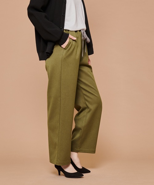 Arnold Palmer(アーノルドパーマー)の「TR ソフトチノ ワイドパンツ(チノパンツ・レディース・オリーブ/ネイビー/ブラック・L/S/M)」の15枚目の写真