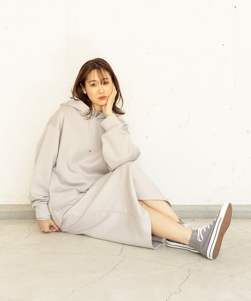 GLOBAL WORK（グローバルワーク）の「ライトクッションパーカー/906291（パーカー・レディース・アイボリー/グレイッシュベージュ/スミクロ/パープル系その他/ブラウン系その他・MEDIUM/LARGE）」の8枚目の写真