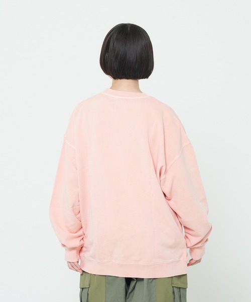 ROUGH TRADE(ラフトレード)の「裏毛ピグメント加工重ねロゴトレーナー(M1)(スウェット・メンズ・ピンク/ミント/ナチュラル/ブラック・M/L/XL)」の15枚目の写真