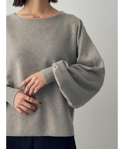 YECCA VECCA（イェッカヴェッカ）の「ボリューム袖ニット（ニット/セーター・レディース・グレイッシュベージュ/ブラック/ボルドー/アイボリー・FREE）」の10枚目の写真