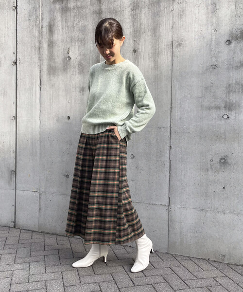 ONIGIRI(オニギリ)の「先染め起毛チェック キュロットパンツ(その他パンツ・レディース・グレー系/ベージュ系・MEDIUM/LARGE)」の21枚目の写真