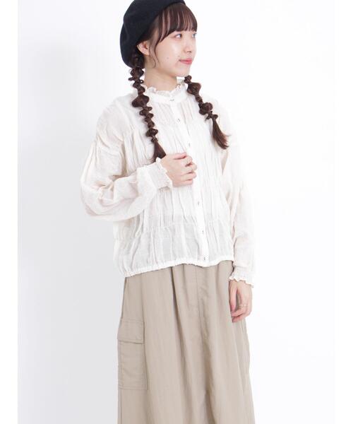 Samansa Mos2（サマンサ モスモス）の「シャーリングブラウス（シャツ/ブラウス・レディース・キナリ/チャコールグレー/ブルー/マスタード・F）」の11枚目の写真