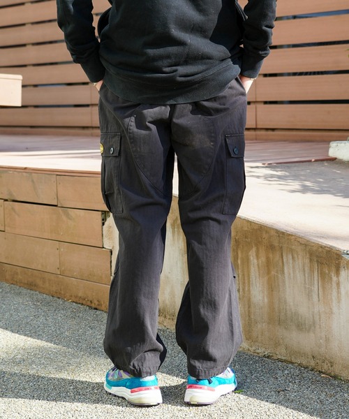 BILLABONG(ビラボン)の「BILLABONG メンズ 【BAD DOG】 WORK CARGO ロングパンツ 【2023年秋冬モデル】/ビラボンカーゴパンツ(カーゴパンツ・メンズ・ブラック/アーミー・X-LARGE/MEDIUM/LARGE)」の6枚目の写真