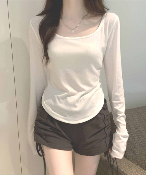 NANEA（ナネア）の「裾ラウンドクロップド丈ロンT（Tシャツ/カットソー・レディース・ホワイト/ブラック/グレー/ホワイト系その他/ワインレッド/ブラック系その他/杢グレー・MEDIUM/LARGE）」の21枚目の写真