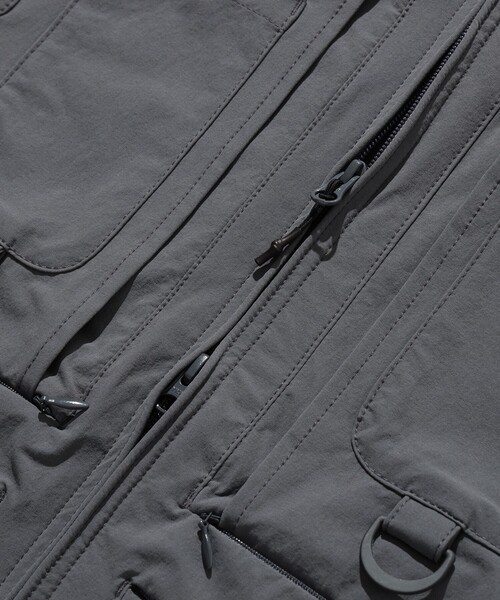 Columbia(コロンビア)の「〈MEN〉Columbia × BEAMS / 別注 ジャケット(ブルゾン・メンズ・ブラック/グレー・X-LARGE/LARGE/MEDIUM)」の11枚目の写真