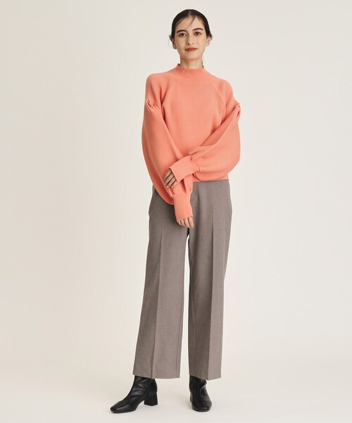 OPAQUE.CLIP（オペークドットクリップ）の「◆ハイネックボリュームスリーブリブニット【洗濯機洗い可】（ニット/セーター・レディース・ブラック/ライトベージュ/ライトオレンジ系・38/36/40）」の11枚目の写真