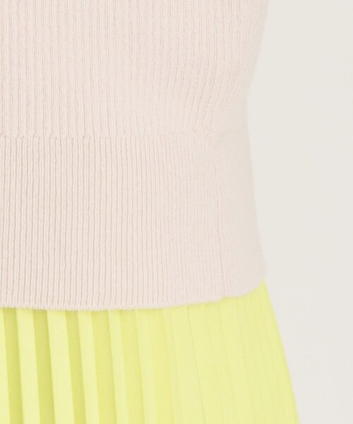 OPAQUE.CLIP（オペークドットクリップ）の「◆ハイネックボリュームスリーブリブニット【洗濯機洗い可】（ニット/セーター・レディース・ブラック/ライトベージュ/ライトオレンジ系・38/36/40）」の7枚目の写真