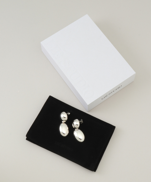 VERMEIL par iena（ヴェルメイユパーイエナ）の「【LIE STUDIO/リエ スタジオ】earrings THE KLARA（ピアス（両耳用）・レディース・シルバー・FREE）」の11枚目の写真