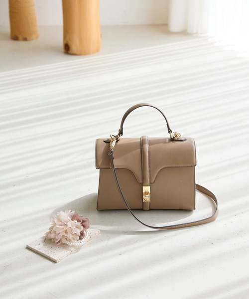 GLOBAL WORK（グローバルワーク）の「スペ軽メタル2WAYBAG/985934（ショルダーバッグ・レディース・アイボリー/ブラック/ベージュ・ONE SIZE）」の3枚目の写真