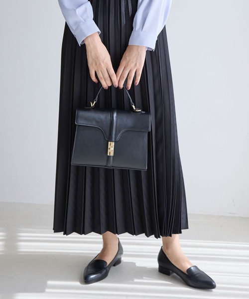 GLOBAL WORK（グローバルワーク）の「スペ軽メタル2WAYBAG/985934（ショルダーバッグ・レディース・アイボリー/ブラック/ベージュ・ONE SIZE）」の12枚目の写真