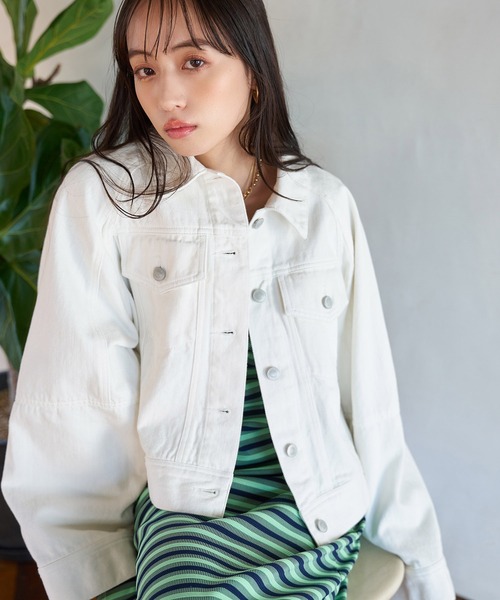 VIS（ビス）の「ワイドスリーブショートデニムジャケット（デニムジャケット・レディース・ブルー系その他6/ホワイト系その他5・FREE）」の8枚目の写真