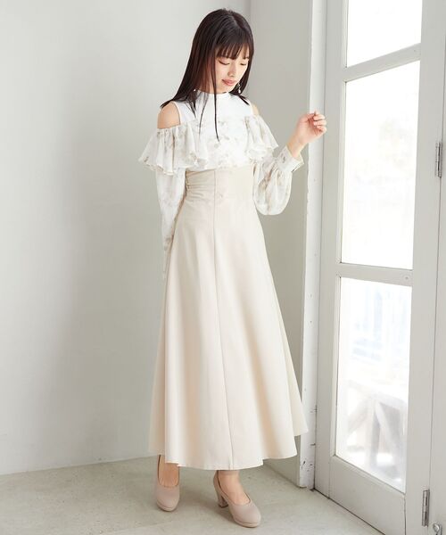 MAJESTIC LEGON(マジェスティックレゴン)の「ウエストきゅっとフリルワンピース(ワンピース・レディース・ブラック系その他/ベージュ系その他2/グレー系その他・MEDIUM/SMALL)」の11枚目の写真
