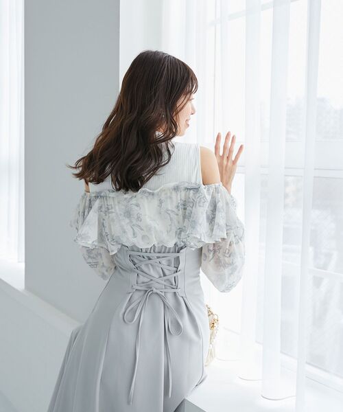 MAJESTIC LEGON(マジェスティックレゴン)の「ウエストきゅっとフリルワンピース(ワンピース・レディース・ブラック系その他/ベージュ系その他2/グレー系その他・MEDIUM/SMALL)」の21枚目の写真