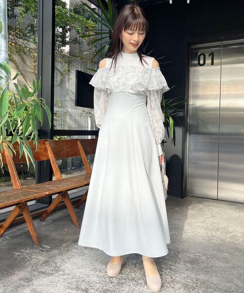 MAJESTIC LEGON(マジェスティックレゴン)の「ウエストきゅっとフリルワンピース(ワンピース・レディース・ブラック系その他/ベージュ系その他2/グレー系その他・MEDIUM/SMALL)」の22枚目の写真