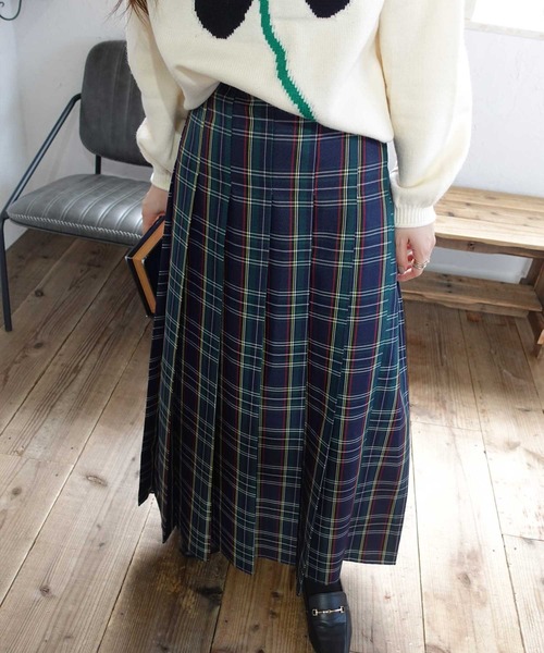 CORNERS（コーナーズ）の「チェックロングプリーツスカート（スカート・レディース・ネイビー/グリーン/ブラック/グレー/レッド/ブラウン・M）」の4枚目の写真