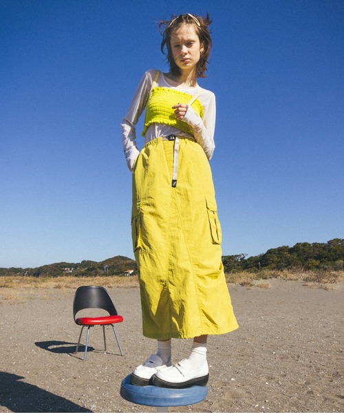 VIS（ビス）の「【GRAMICCI/グラミチ】VIS別注 ナイロンスカート【洗える・撥水】（スカート・レディース・ブラック/ベージュ系その他/イエロー系その他4・FREE）」の16枚目の写真