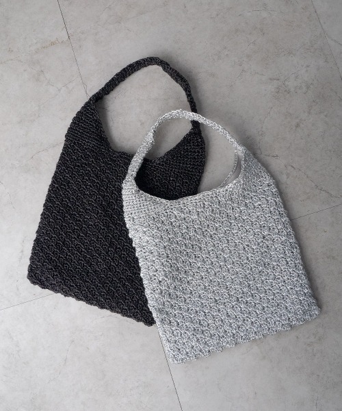 CURI BISCUI(キュリ ビスキュイ)の「メタリックヤーン編み ワンハンドルバッグ(ハンドバッグ・レディース・ブラック/シルバー/ゴールド・FREE)」の14枚目の写真