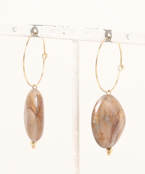 tone（トーン）の「【lea.acc*maamee*】大ぶりビーズシンプルフープ（ピアス（両耳用）・レディース・ボルドー/ブラウン/チャコールグレー/その他/イエロー・FREE）」の2枚目の写真