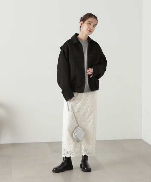 N.(N. Natural Beauty Basic)(エヌエヌナチュラルビューティーベーシック)の「◆ステッチデザインショートブルゾン(ブルゾン・レディース・ブラック/ライトグレー・MEDIUM)」の12枚目の写真