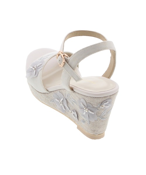 JELLY BEANS（ジェリービーンズ）の「フラワー刺繍ウエッジストラップサンダル(204-32958)JELLY BEANS(ジェリービーンズ)（サンダル・レディース・ピンク/ホワイト/ベージュ・L/M/S）」の4枚目の写真