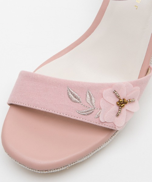 JELLY BEANS（ジェリービーンズ）の「フラワー刺繍ウエッジストラップサンダル(204-32958)JELLY BEANS(ジェリービーンズ)（サンダル・レディース・ピンク/ホワイト/ベージュ・L/M/S）」の14枚目の写真