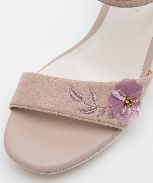 JELLY BEANS（ジェリービーンズ）の「フラワー刺繍ウエッジストラップサンダル(204-32958)JELLY BEANS(ジェリービーンズ)（サンダル・レディース・ピンク/ホワイト/ベージュ・L/M/S）」の13枚目の写真