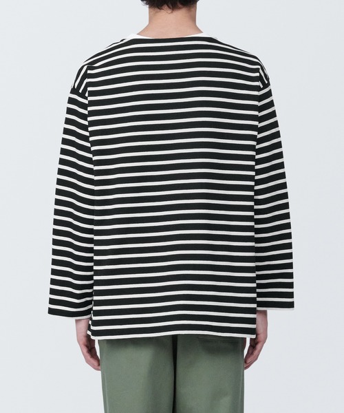 無印良品（ムジルシリョウヒン）の「紳士　洗いざらし太番手ボートネック九分袖Ｔシャツ（Tシャツ/カットソー・メンズ・ベージュ系その他3/ブラック系2/ネイビー系1/ブルー系その他6・S/XL/L/M）」の18枚目の写真