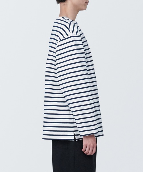 無印良品（ムジルシリョウヒン）の「紳士　洗いざらし太番手ボートネック九分袖Ｔシャツ（Tシャツ/カットソー・メンズ・ベージュ系その他3/ブラック系2/ネイビー系1/ブルー系その他6・S/XL/L/M）」の10枚目の写真