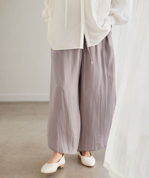 Elura（エルーラ）の「ラク艶イージーパンツ（その他パンツ・レディース・チャコールグレー/グレイッシュベージュ/ネイビー/イエロー/ブルー系その他3/ブラック系その他・MEDIUM/LARGE）」の12枚目の写真