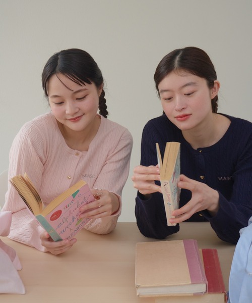 muguet(ミュゲ)の「MASC cable cardigan(カーディガン/ボレロ・レディース・ネイビー/ピンク・FREE)」の5枚目の写真